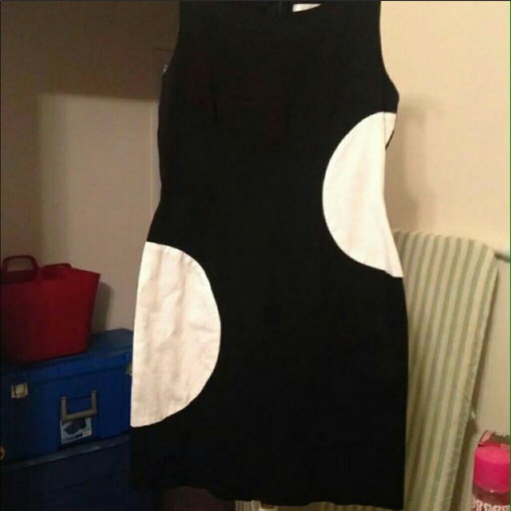 Size 14 Danny & Nicole dress.